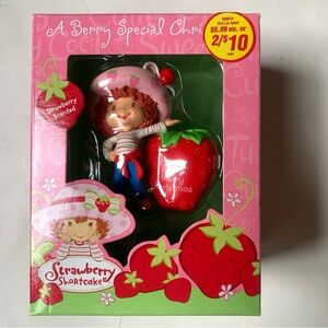 New 2003 American Greetings Strawberry Shortcake Christmas Ornament Vintage NIB